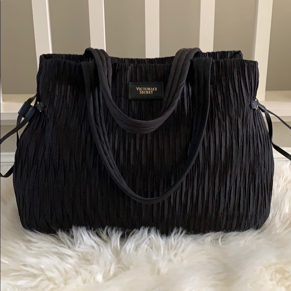 Victoria’s Secret tote bag color black